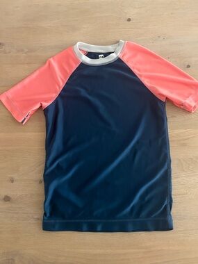 Tea Collection Kids Navy and Coral Short Sleeve Rash Guard Swim Shirt
